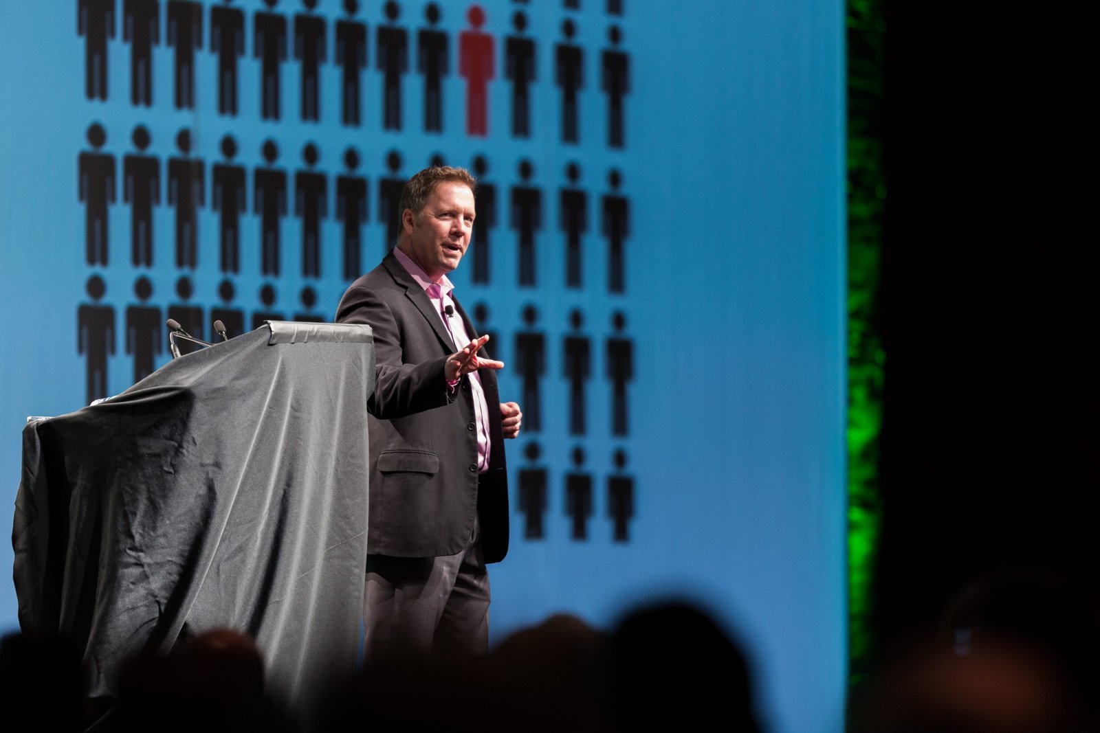 Corporate Speakers and Keynote Speakers: Driving Change in Today’s Business Climate